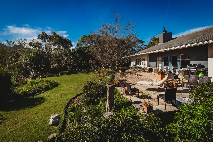 4 Bedroom Property for Sale in Camphersdrift Western Cape